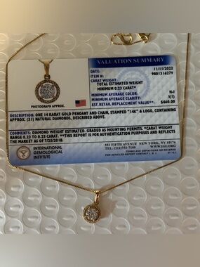 14K Gold Diamond Halo Pendant Necklace - Gold